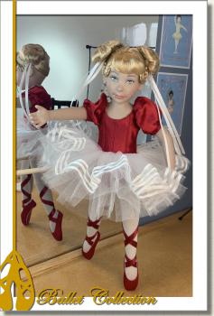 Affordable Designs - Canada - Leeann and Friends - Ballet Recital - Red - Tenue